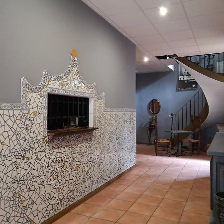 El Castell Embruixat Hotel Saint-Hippolyte  Exterior photo